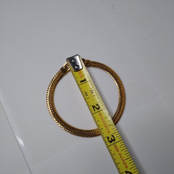 Vintage Metal Napier Bracelet - Picture 15 of 15